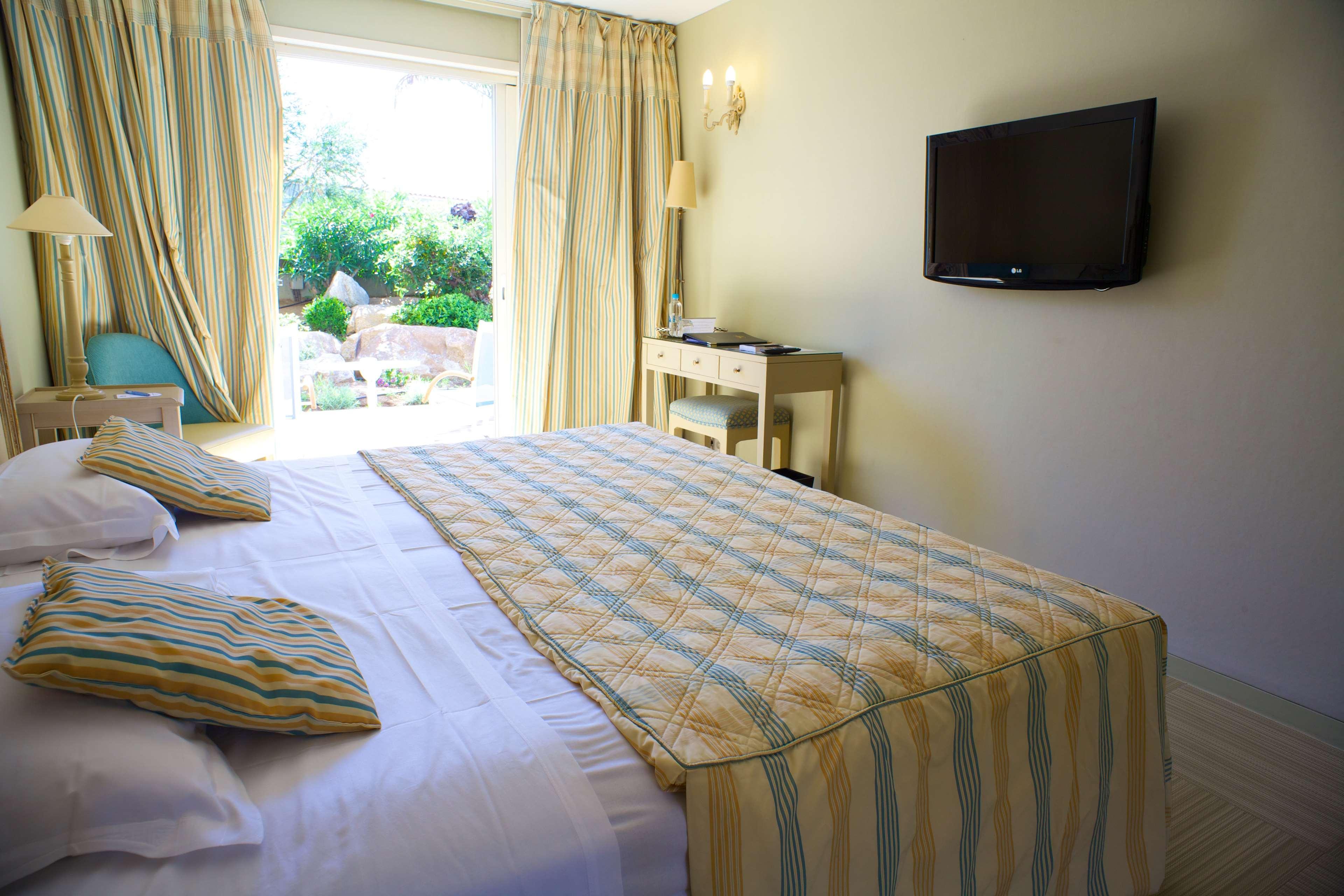 Best Western Premier Santa Maria Л'Иль-Рус Экстерьер фото